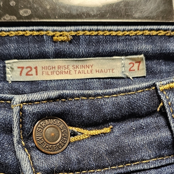 Levi's 721, partially distressed - Picture 6 of 7